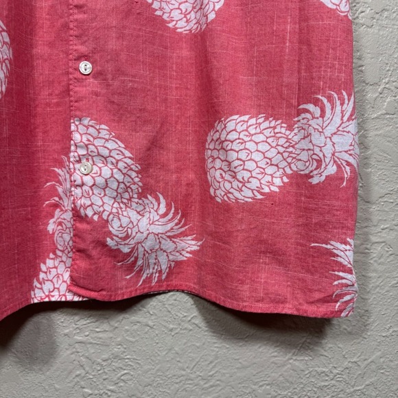 American Eagle Pineapple Camp Shirt 2X Novelty Preppy Tropical Beach‎ Resort - Picture 4 of 14